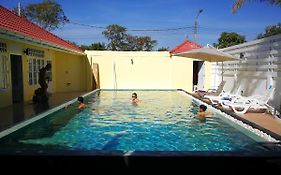 Barefeet Naturist Resort (Adults Only)